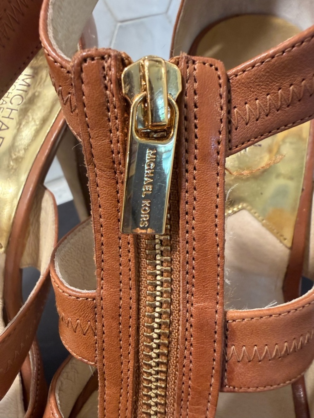 Michael Kors Berkley Platform Sandals Tan Leather Sz 10 Zipper Stiletto Heels - Picture 6 of 16